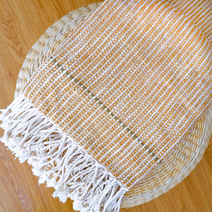 LIANE | Throw